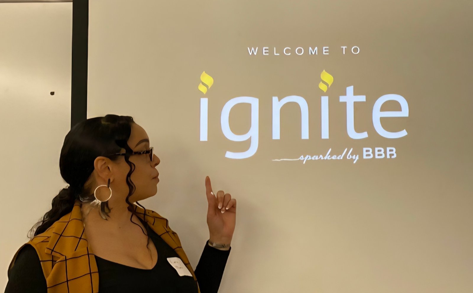 Korey Morris, CEO of BeUncommon 24-7, speaking and engaging founders at the BBB Growth Surge Bootcamp.